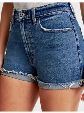Abercrombie Curve Love Mom High Rise Shorts